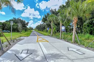 4028 Jardin Ln, Sarasota, FL 34238 - Photo 71