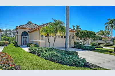 4028 Jardin Lane, Sarasota, FL 34238 - Photo 3