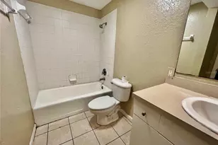 5310 26th St W, Bradenton, FL 34207 - Photo 9