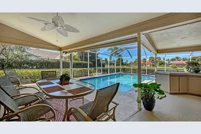 3941 Prairie Dunes Drive, Sarasota, FL 34238 - Photo 39