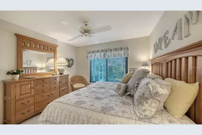 3941 Prairie Dunes Drive, Sarasota, FL 34238 - Photo 31