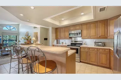 3941 Prairie Dunes Drive, Sarasota, FL 34238 - Photo 17