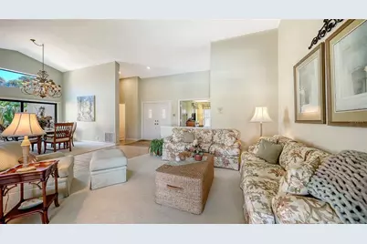 3941 Prairie Dunes Drive, Sarasota, FL 34238 - Photo 5