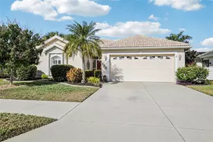 155 Coco Palm Dr, Venice, FL 34292 - Photo 1