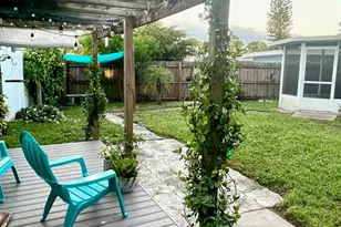 10595 104th Ave, Largo, FL 33773 - Photo 15