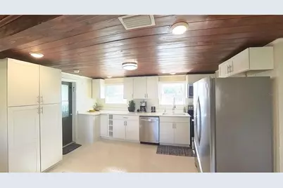 511 Dona Drive, Nokomis, FL 34275 - Photo 13