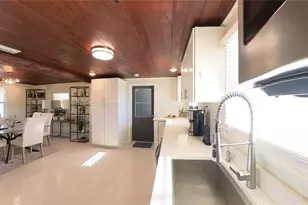 511 Dona Dr, Nokomis, FL 34275 - Photo 15