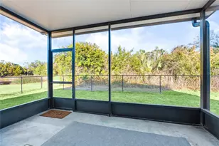 7051 Chatum Light Run, Bradenton, FL 34212 - Photo 21