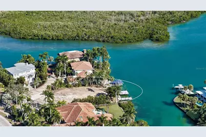 212 Tremont Lane, Sarasota, FL 34236 - Photo 5