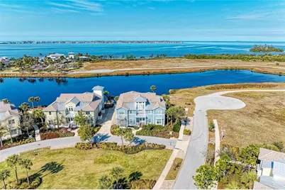 226 Sapphire Lake Drive #101, Bradenton, FL 34209 - Photo 3