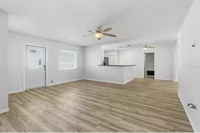 5223 Shadow Lawn Drive, Sarasota, FL 34242 - Photo 3