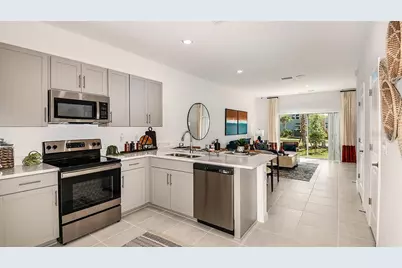 10616 Orbit Terrace, Sarasota, FL 34241 - Photo 9