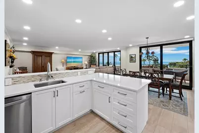 1485 Gulf Of Mexico Drive #110, Longboat Key, FL 34228 - Photo 19