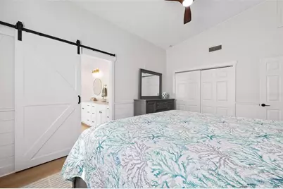 401 28th Street, Holmes Beach, FL 34217 - Photo 37