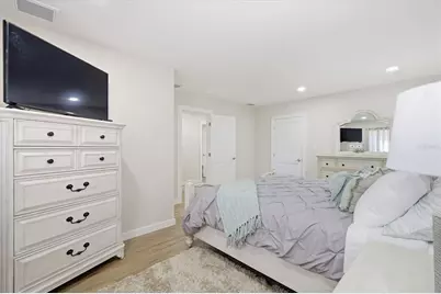 5247 Carmilfra Drive, Sarasota, FL 34231 - Photo 17
