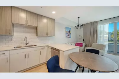 1709 N Tamiami Trail #223, Sarasota, FL 34234 - Photo 11