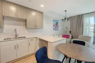 1709 N Tamiami Trl, Sarasota, FL 34234 - Photo 11