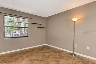 5645 Summerside Ln, Sarasota, FL 34231 - Photo 7