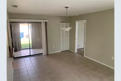 4753 Ringwood Meadow, Sarasota, FL 34235 - Photo 3