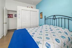 8072 Glenbrooke Ln, Sarasota, FL 34243 - Photo 39