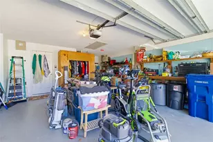 8072 Glenbrooke Ln, Sarasota, FL 34243 - Photo 45