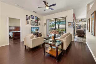 8072 Glenbrooke Ln, Sarasota, FL 34243 - Photo 3
