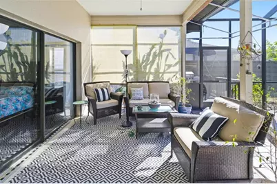 8072 Glenbrooke Lane, Sarasota, FL 34243 - Photo 5