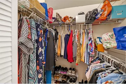 8072 Glenbrooke Lane, Sarasota, FL 34243 - Photo 33