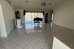 5638 Country Lakes Dr, Sarasota, FL 34243 - Photo 7