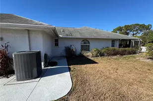 5638 Country Lakes Dr, Sarasota, FL 34243 - Photo 23