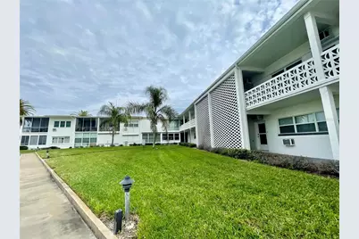 7050 Sunset Way #19, Saint Pete Beach, FL 33706 - Photo 3