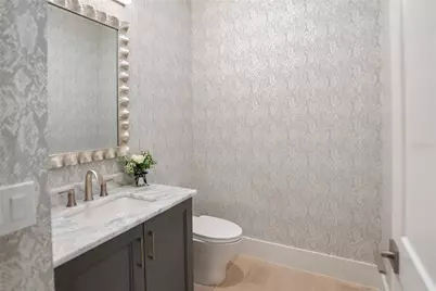 17014 Clearlake Avenue, Lakewood Ranch, FL 34202 - Photo 21