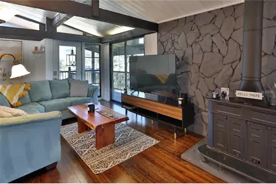 1942 New Hampshire Avenue NE, Saint Petersburg, FL 33703 - Photo 13