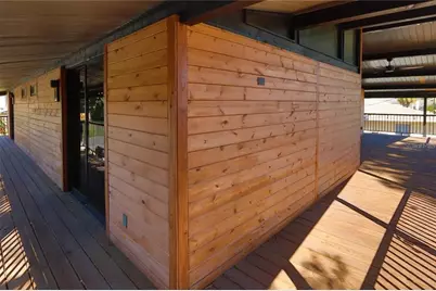 1942 New Hampshire Avenue NE, Saint Petersburg, FL 33703 - Photo 31