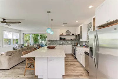 122 Beach Avenue, Anna Maria, FL 34216 - Photo 23