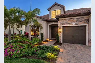 7949 Sunset Pines Drive, Sarasota, FL 34240 - Photo 9