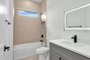 2001 NW 17th Pl, Cape Coral, FL 33993 - Photo 27