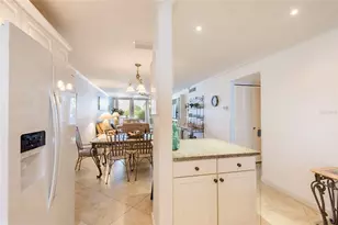 5968 Midnight Pass Rd, Sarasota, FL 34242 - Photo 11