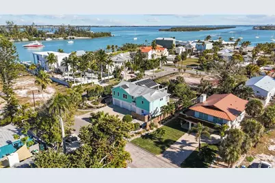 7091 Longboat Drive E, Longboat Key, FL 34228 - Photo 51