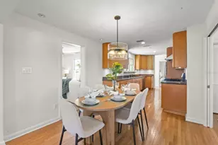 7091 Longboat Dr E, Longboat Key, FL 34228 - Photo 7