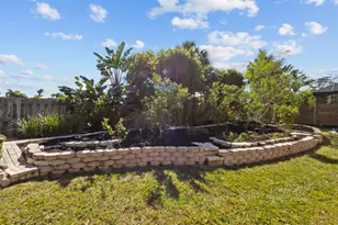 7091 Longboat Dr E, Longboat Key, FL 34228 - Photo 35