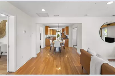 7091 Longboat Drive E, Longboat Key, FL 34228 - Photo 11