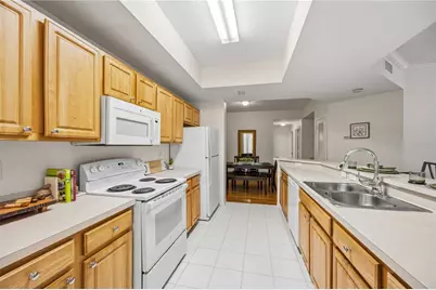 5721 Bentgrass Drive #20-104, Sarasota, FL 34235 - Photo 7