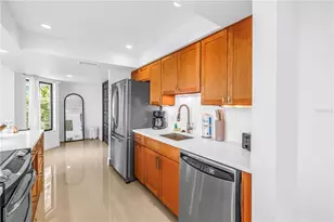 450 Beach Rd, Sarasota, FL 34242 - Photo 11