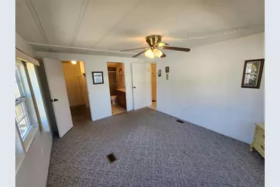 808 53rd Avenue E #9, Bradenton, FL 34203 - Photo 21