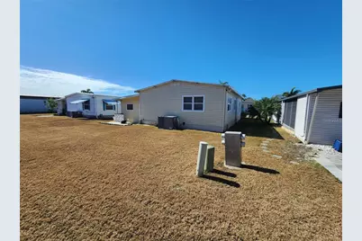 808 53rd Avenue E #9, Bradenton, FL 34203 - Photo 31