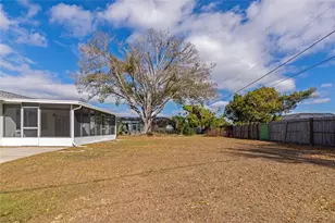 426 Pineview Dr, Venice, FL 34293 - Photo 35