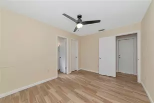 426 Pineview Dr, Venice, FL 34293 - Photo 21