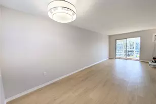 1874 Restful Dr, Bradenton, FL 34207 - Photo 9