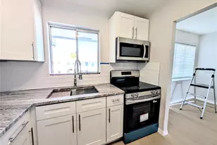 1874 Restful Dr, Bradenton, FL 34207 - Photo 3